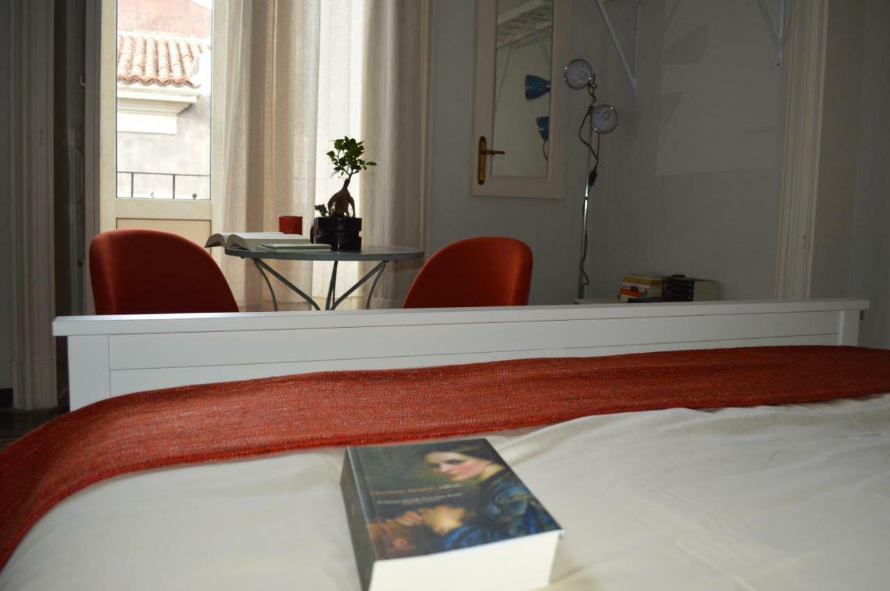 Bed, Book & Breakfast Landolina Bed & Breakfast Catania Exterior photo